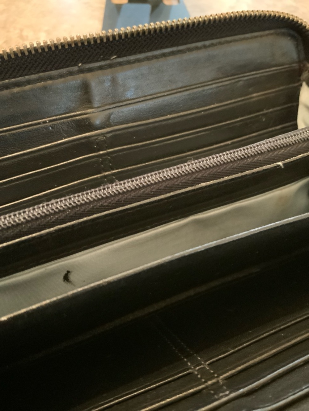 Coach Black and White Signature Zip Around Wallet - Picture 11 of 12